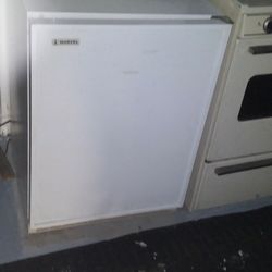 Mini Size Refrigerator For Sale