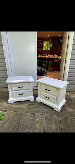 Wood NighStand (x2) FREE DELIVERY (Will Place Items in house)