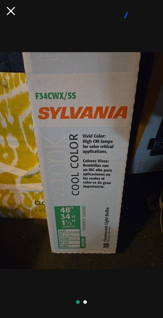 6 New Fluorescent Light Bulbs