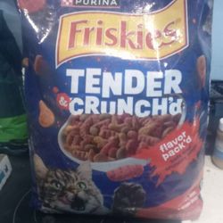 Friskies Tender Crunch'd Dry Cat Food