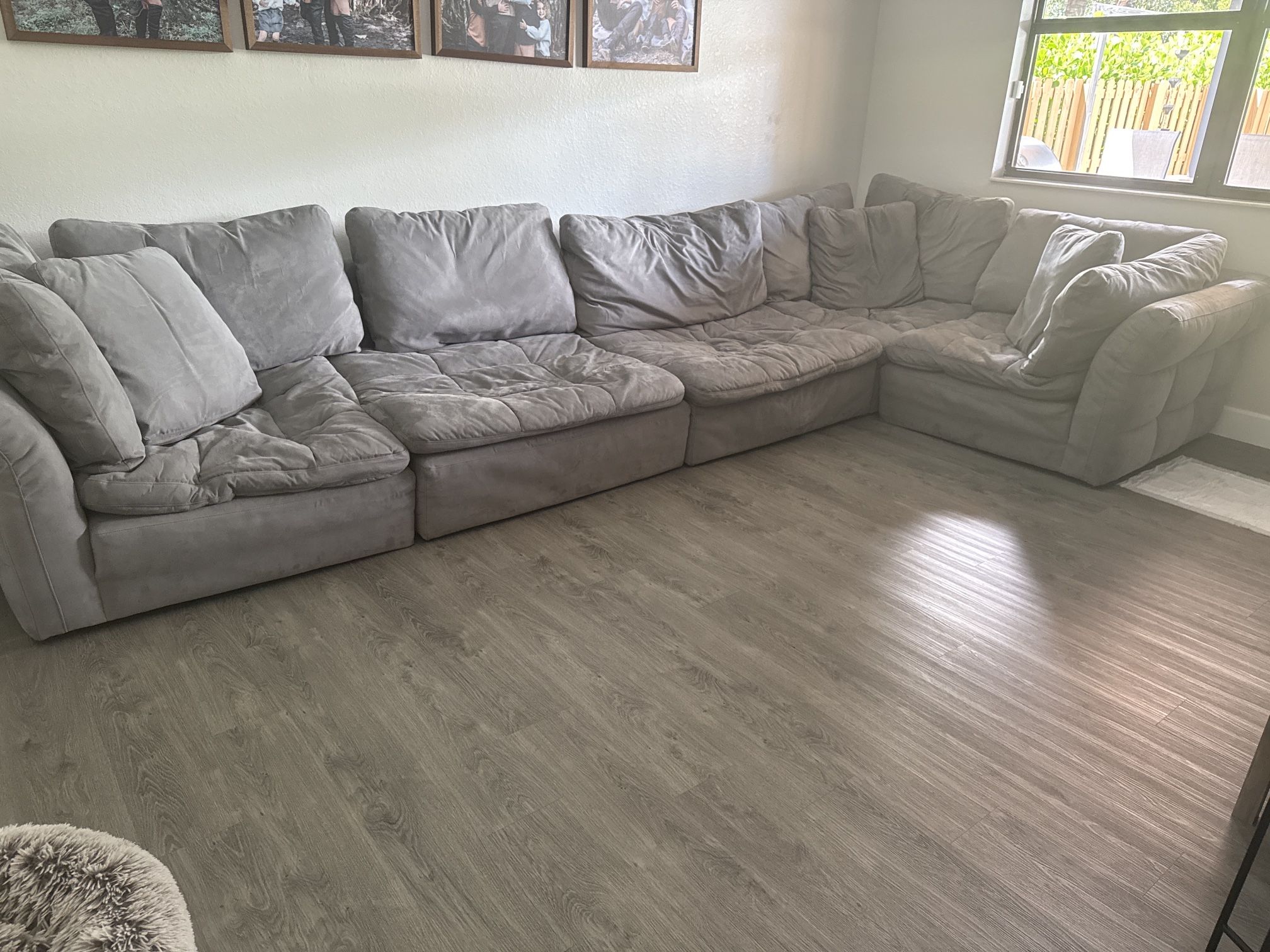 Sectional Couch 