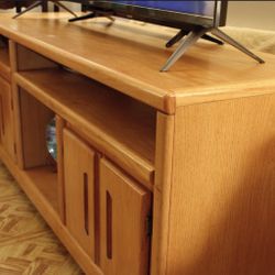 🌿 Contemporary Storage Oak Tv, Stand With Glass Dividers 🌿