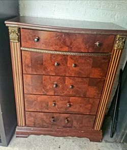 49"H x 36.5"W x 18"D Dresser