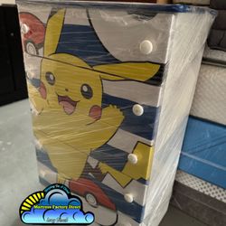 Pikachu Chest NEW