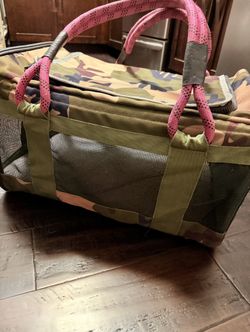 Dog Travel Carrier Good Condition 