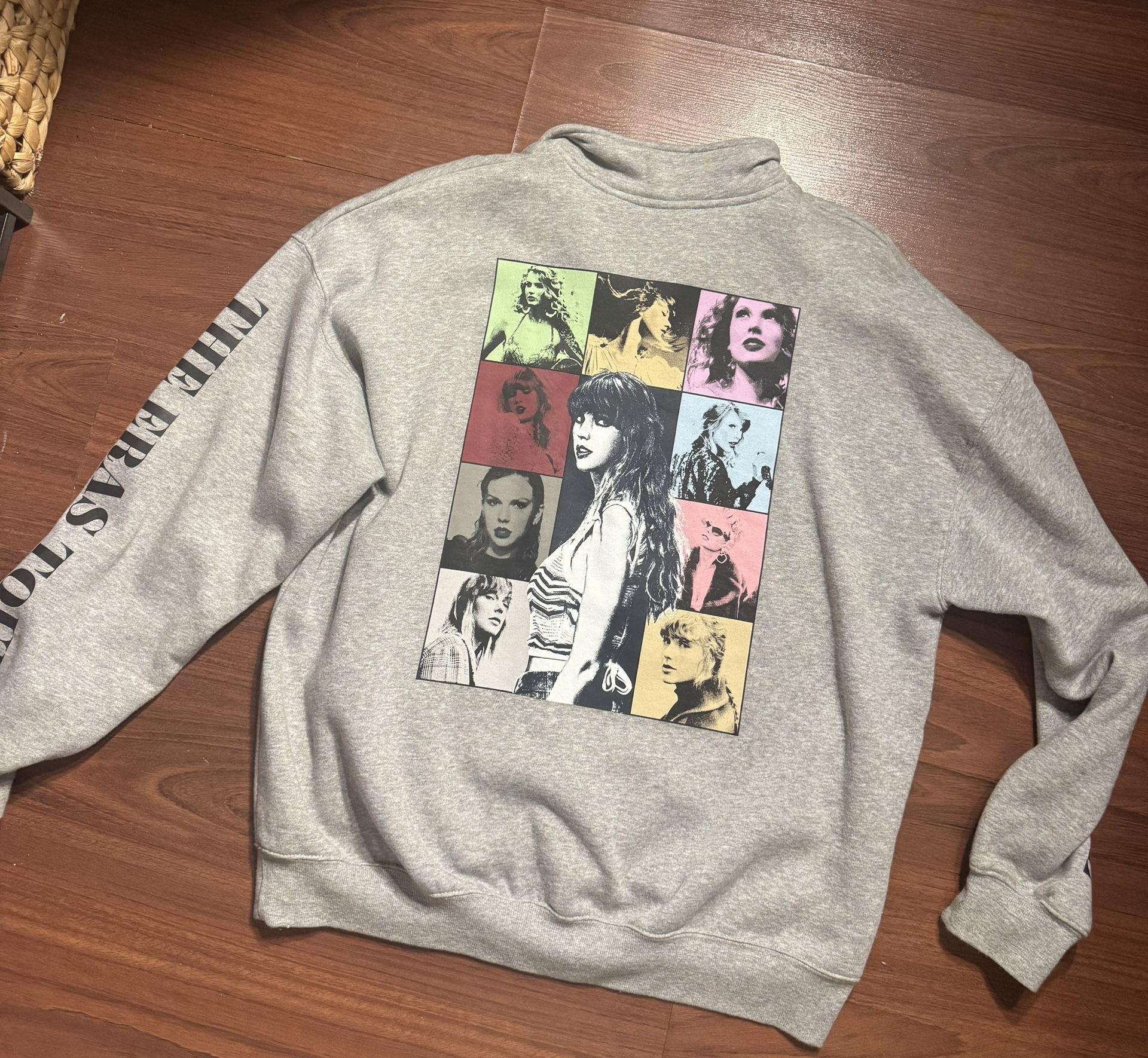Taylor Swift Sweatshirt 