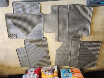 2006 camry floor mats  front and back  great shape wife didn't like them