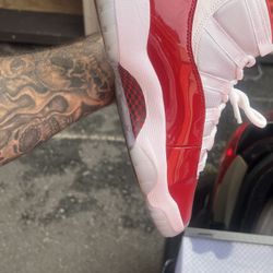 Jordan 11 Cherry