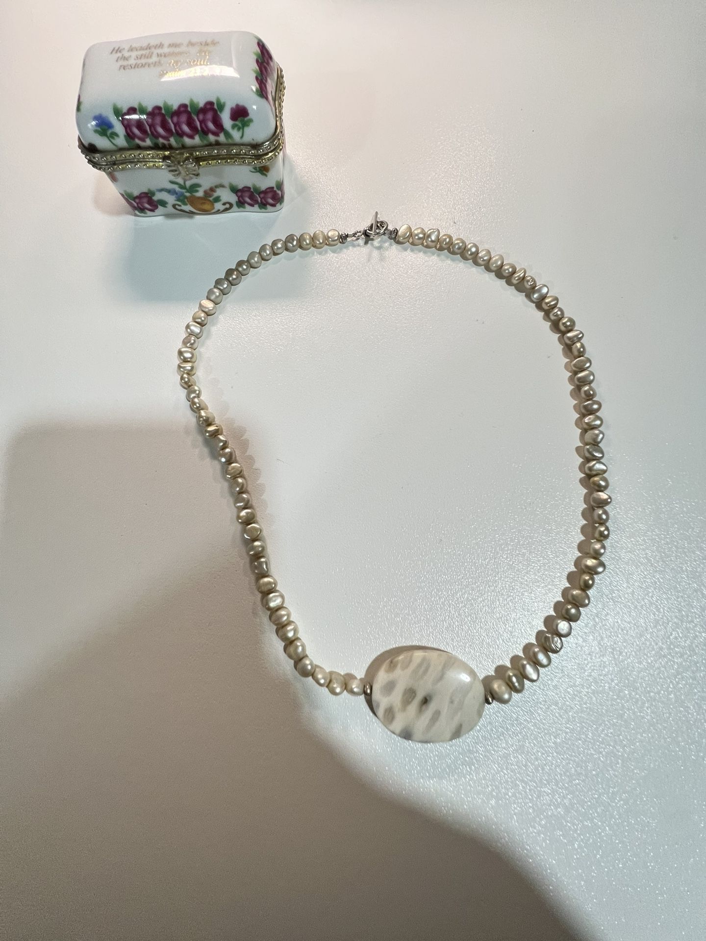 Vinntage beaded necklace, shell necklace, medallion necklace, stone necklace, multi strand necklace, faux pearl necklace, statement necklac
