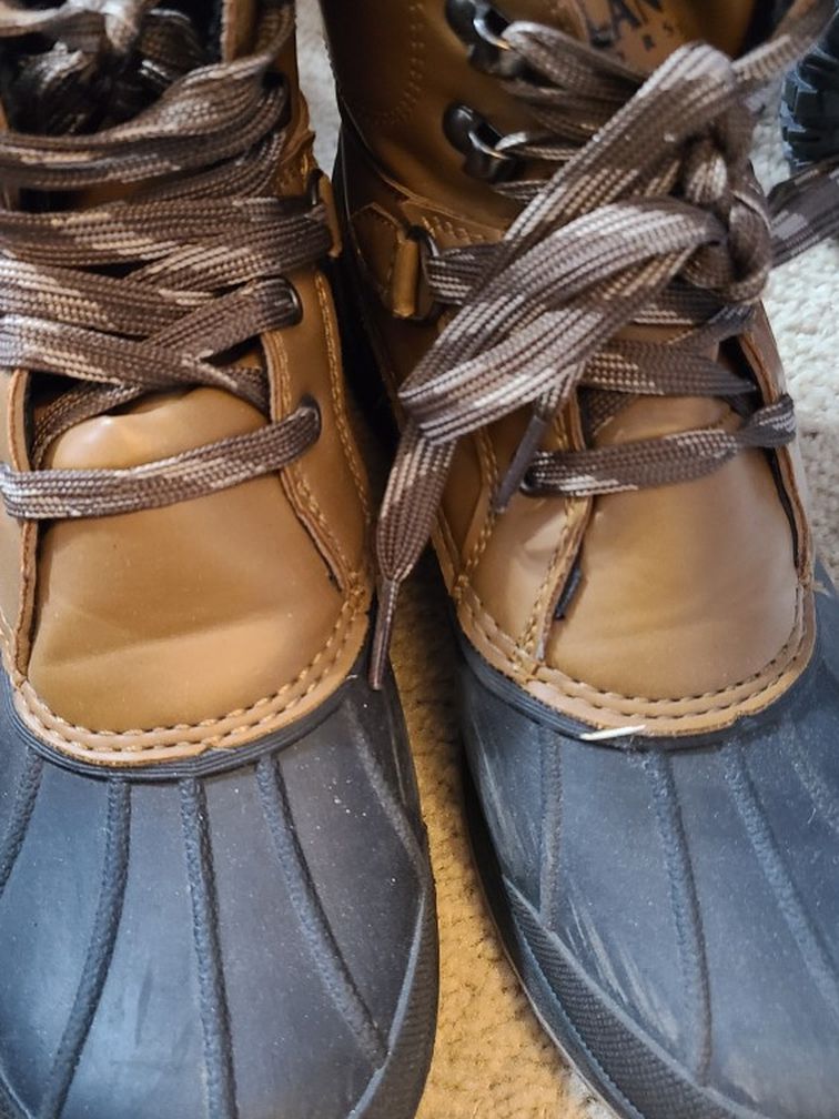 Magellan Kids Boots Waterproof Size 4