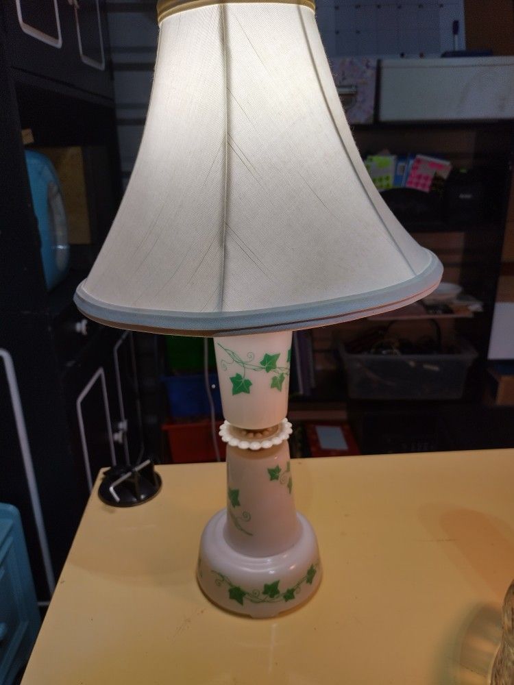 Vintage Milk Glass Lamp with Green Ivy