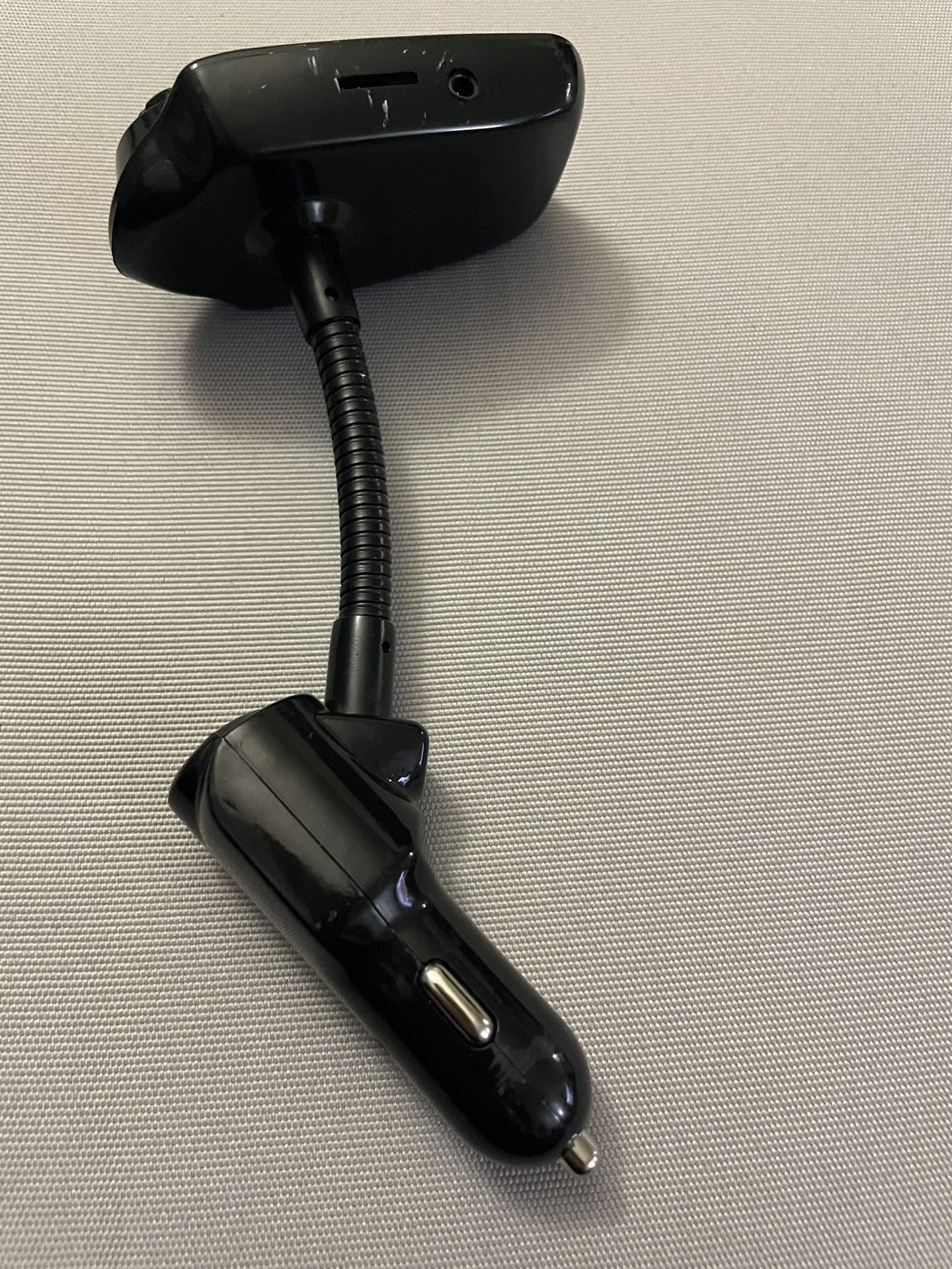 Wireless in-Car Bluetooth