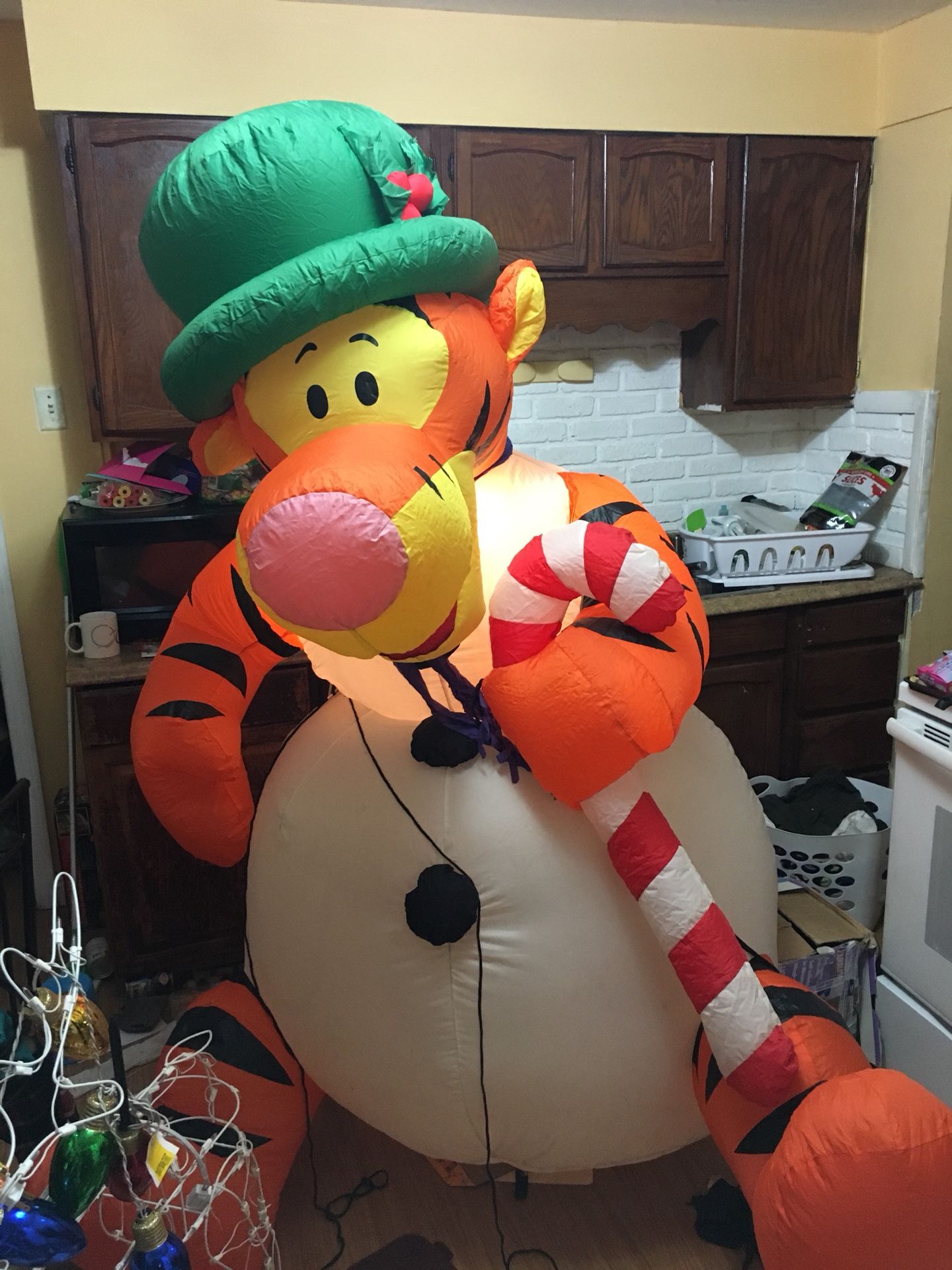 7ft Airblown inflatable Christmas tigger blow up Gemmy