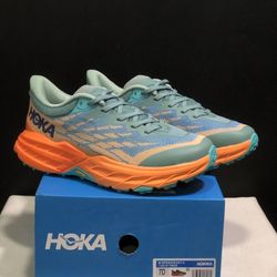 Speedgoat 5