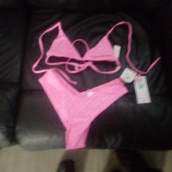Very Cute Small Bikini Or Rave Outfit 25$