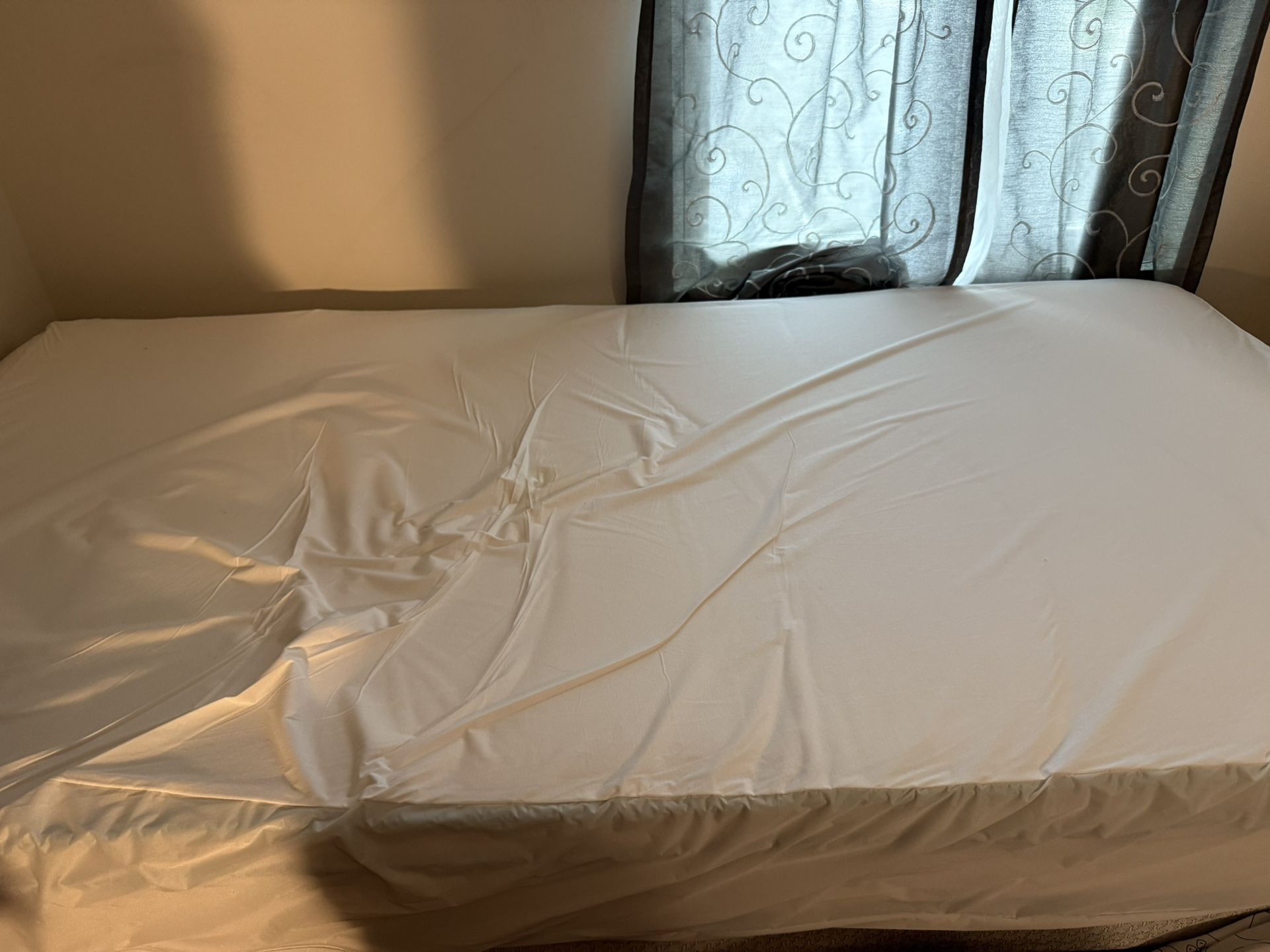 Twin Size Bed