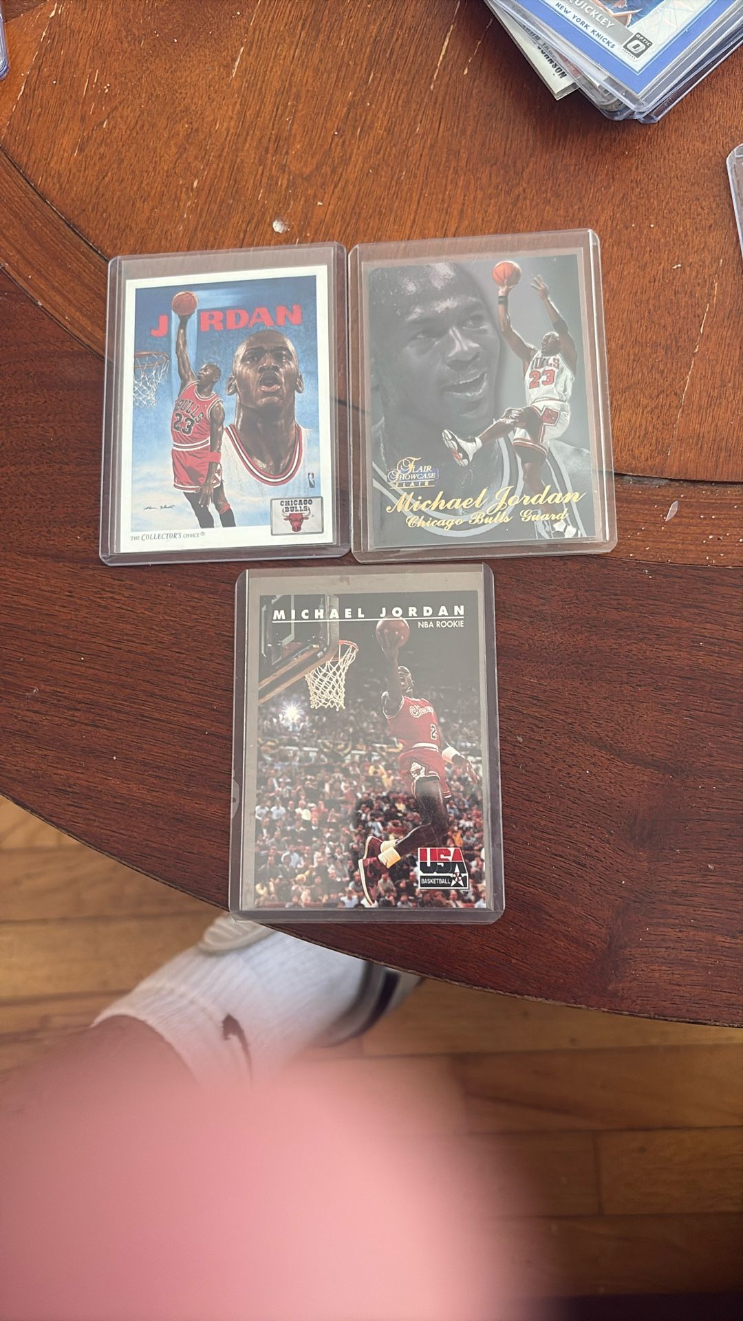 Michael jordan lot of cards (3)