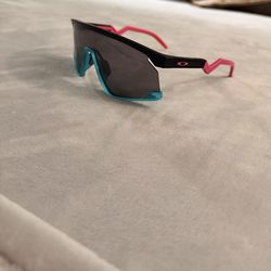 Oakley sunglasses