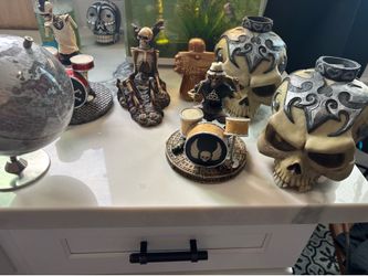 Decor /Skulls /drummer