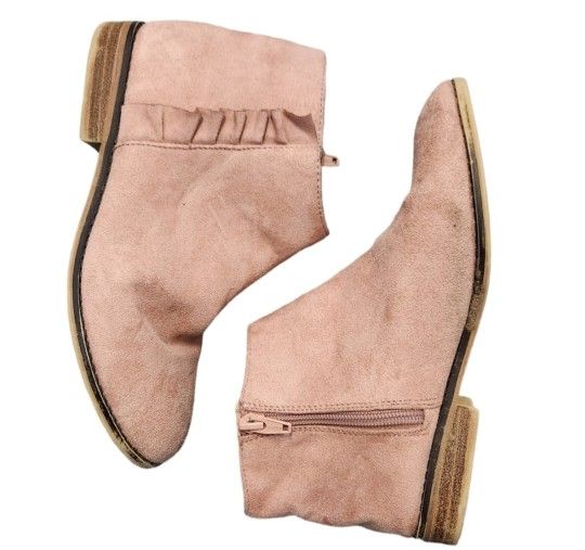 Cat & Jack 4Y Blush Pink Faux Leather Ruffle Side Booties
