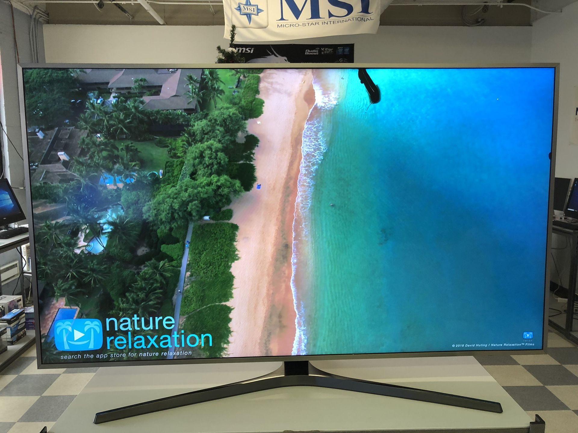 Samsung 65-inch 4K UHD 7 Series Smart TV