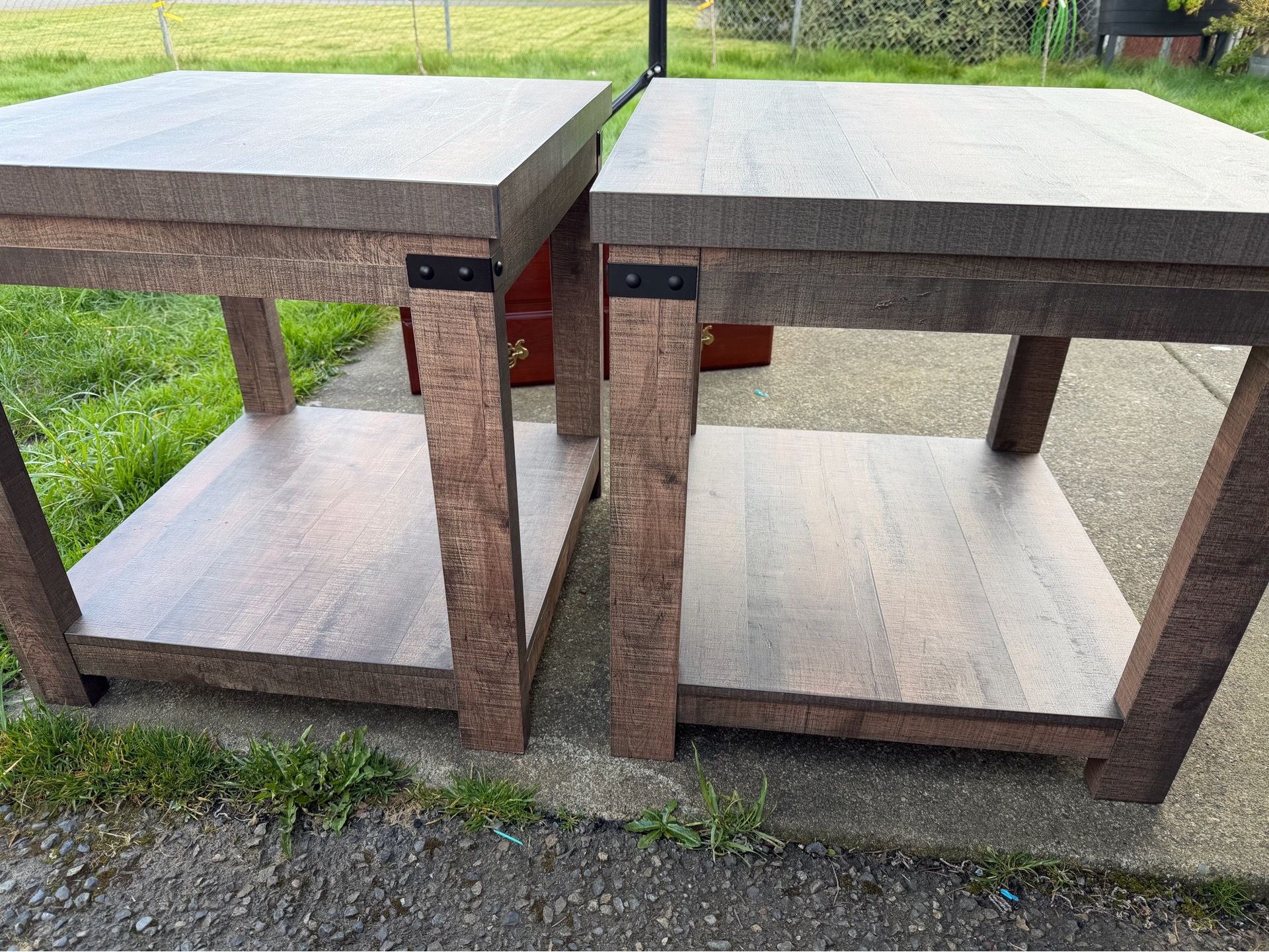 2 square side tables 24x24