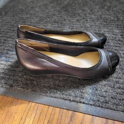 Cole haan black wedge shoes top