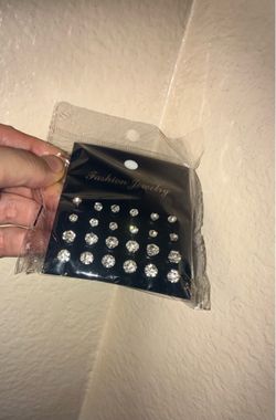 Men /woman round princess earring studs