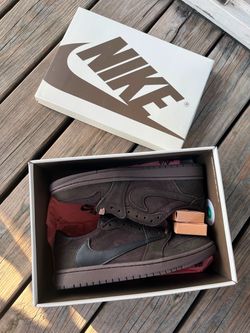 Jordan 1 Velvet Brown Travis Scott