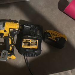 impac 3 speed  charger and batterie  4HA