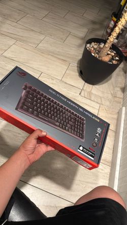 Rig strix morph 96 gaming ,new no open new box