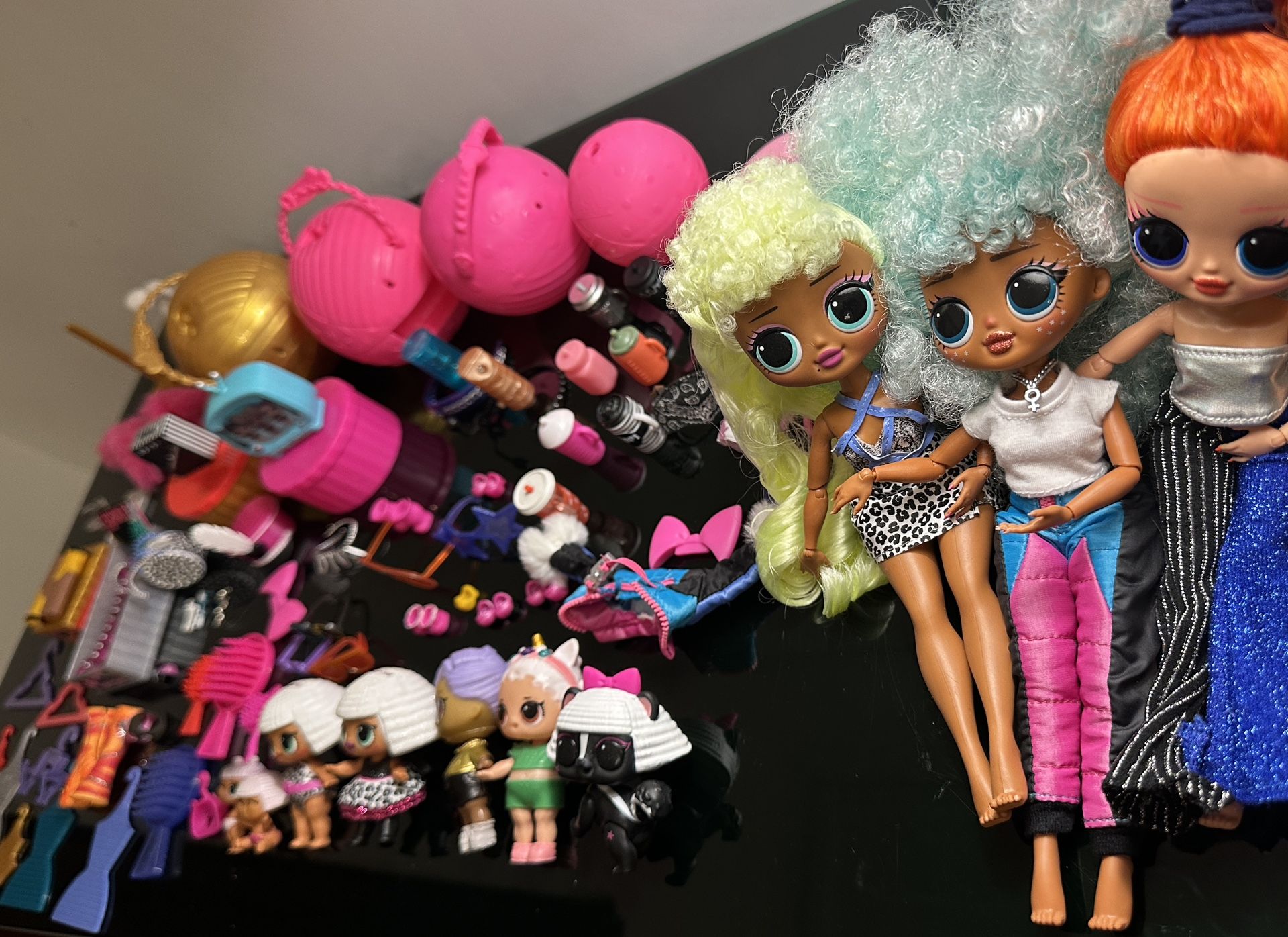 🎀 Dolls LOL Surprise + OMG Lot (Selling Together) - Easy Pickup Crown Heights