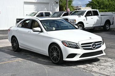2021 Mercedes-Benz C300
