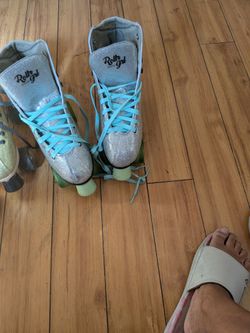 Women size 11 Quad Roller Skates