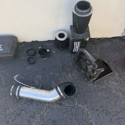 SPECTRE AIR INTAKE WHIT A K&N FILTER FOR CHEVY TAHOE ,SILVERADO 99/06