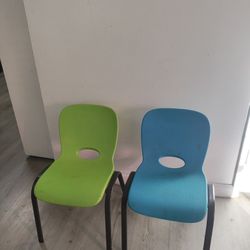 Kids chair 
