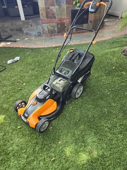 WORX 40V Cordless Walk-Behind Lawn Mower, Bag Included, 2 Batteries