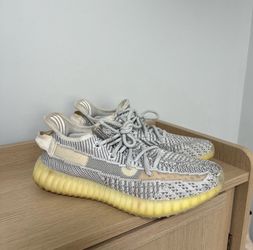 Adidas Yeezy Boost 350 V2  Low Top Sneakers FZ1(contact info removed)