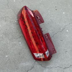 Cadillac SRX 2010-2016 Taillight Driver