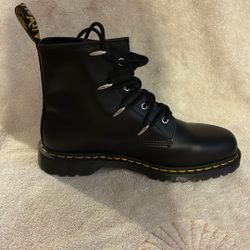 Dr Martens 