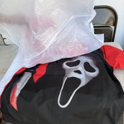 Supreme Ghost Face Medium 