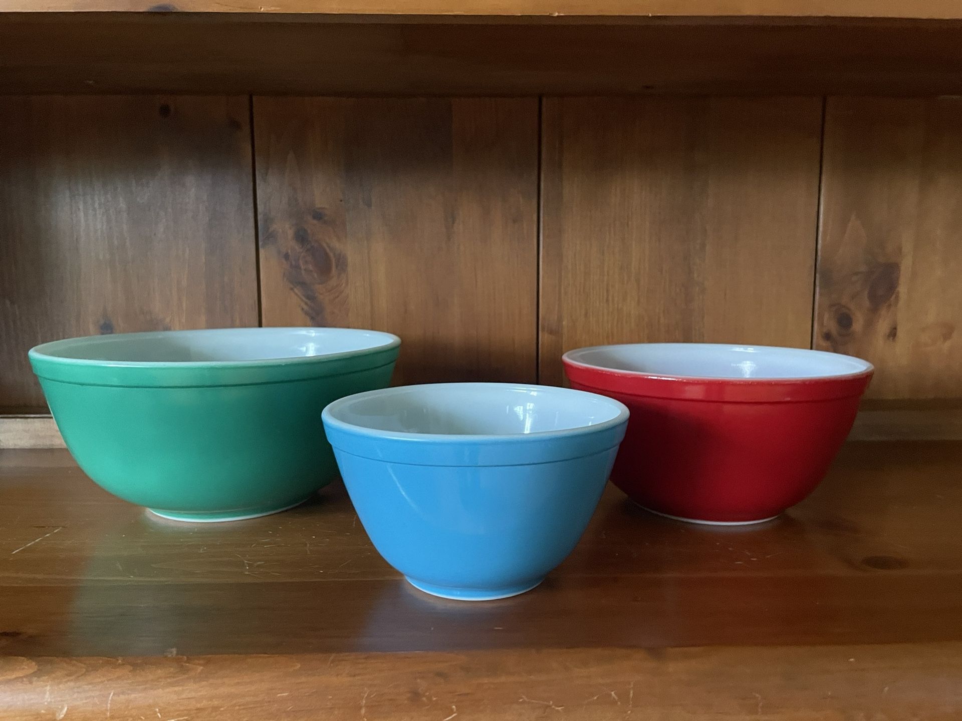 1960 Pyrex Mixing Bowls