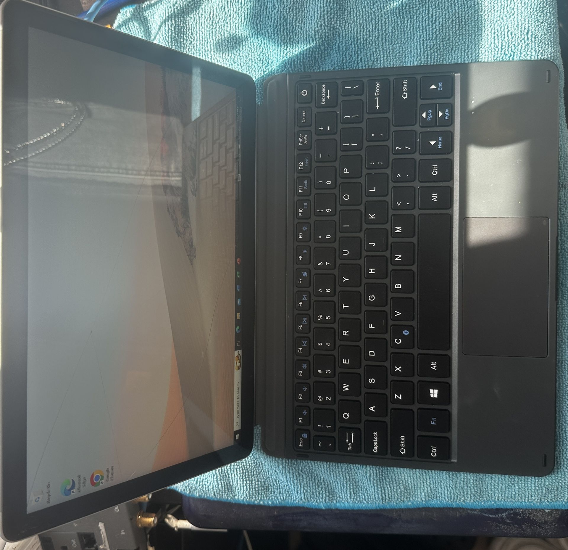 Microsoft Surface (need gone asap) ( price negotiable) 