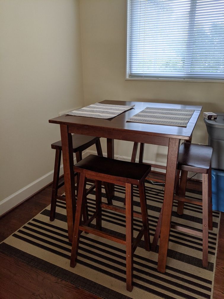 *PENDING PICK UP* Tall Bar Table with Stools - wood