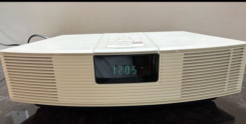 Bose Wave Radio Music System White AWR1-W1 AM/FM Alarm Clock