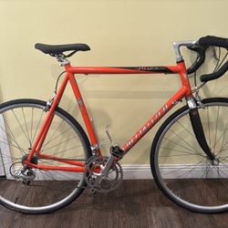 Specialized Allez Comp Road Bike – Ultegra + Carbon Fork.  Or Best Offer
