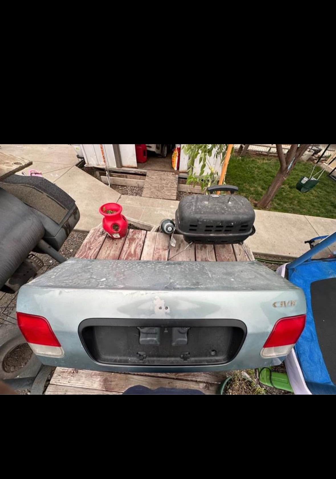96-98 Honda civic sedan trunk