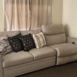 Couch Plus Recliner Chair That Come USB Charger