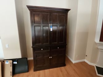 Large Armour Solid Wood