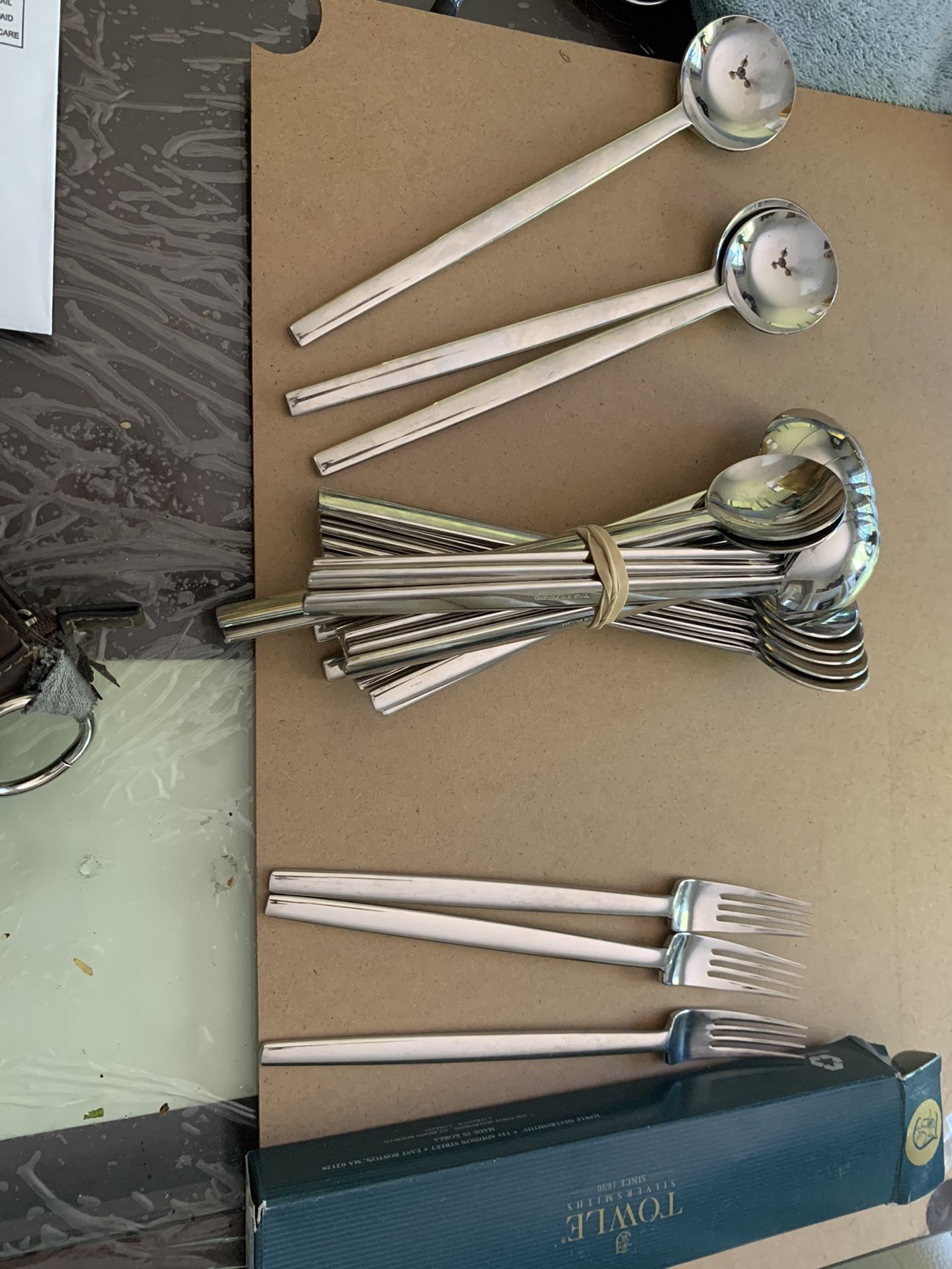 24 Table spoon and24 forks